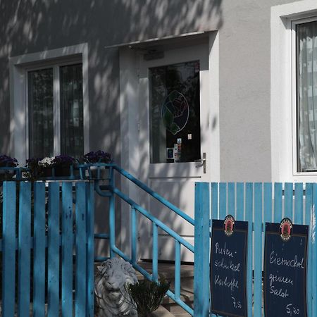 Pension Casa Topolino ウィーナー・ノイシュタット エクステリア 写真
