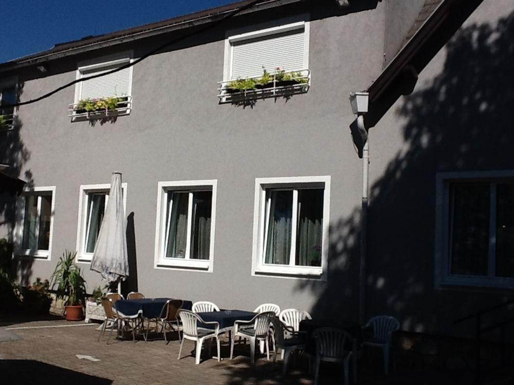 Pension Casa Topolino ウィーナー・ノイシュタット エクステリア 写真